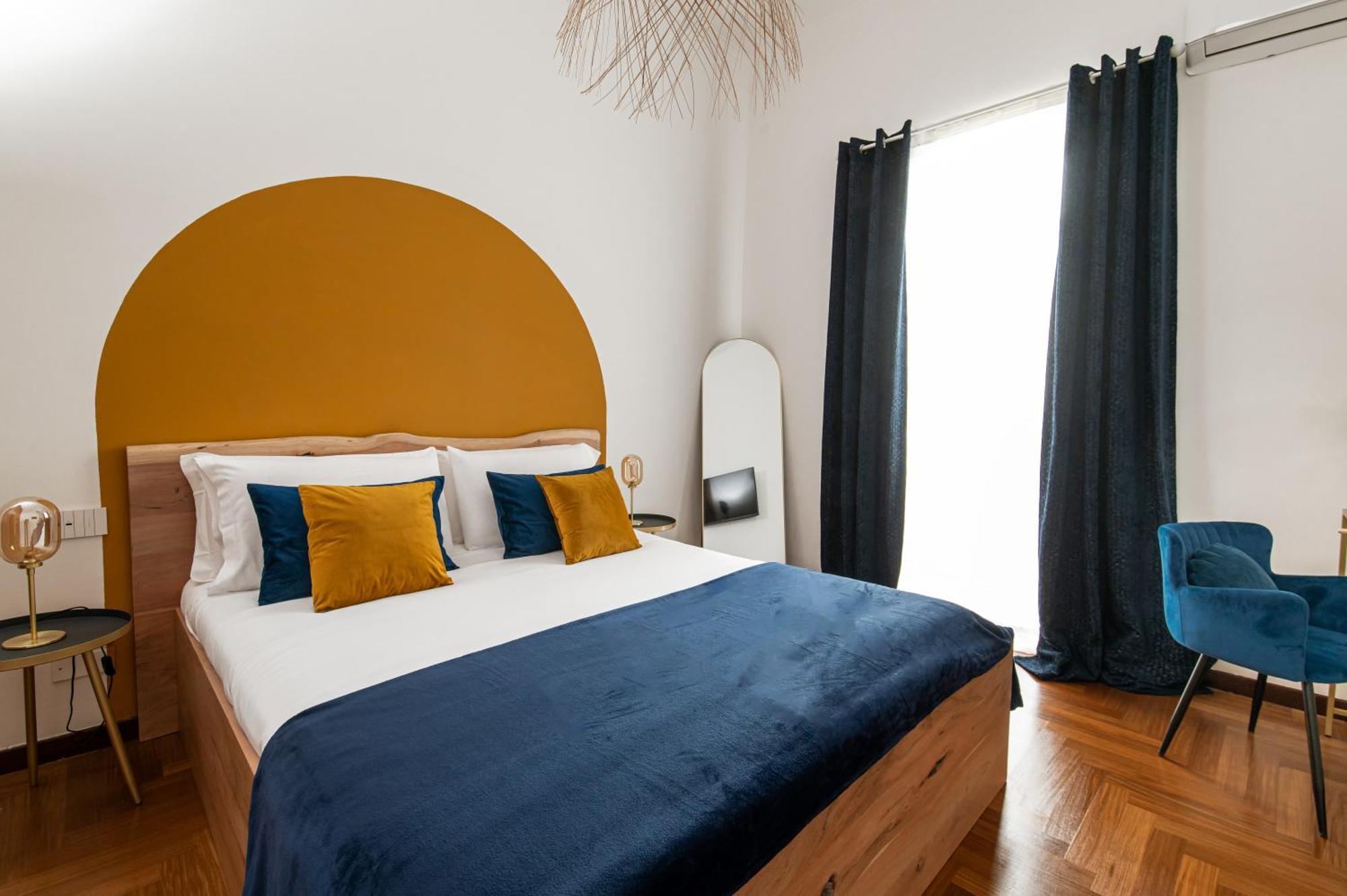 Quatrum Apartment Naples Luaran gambar