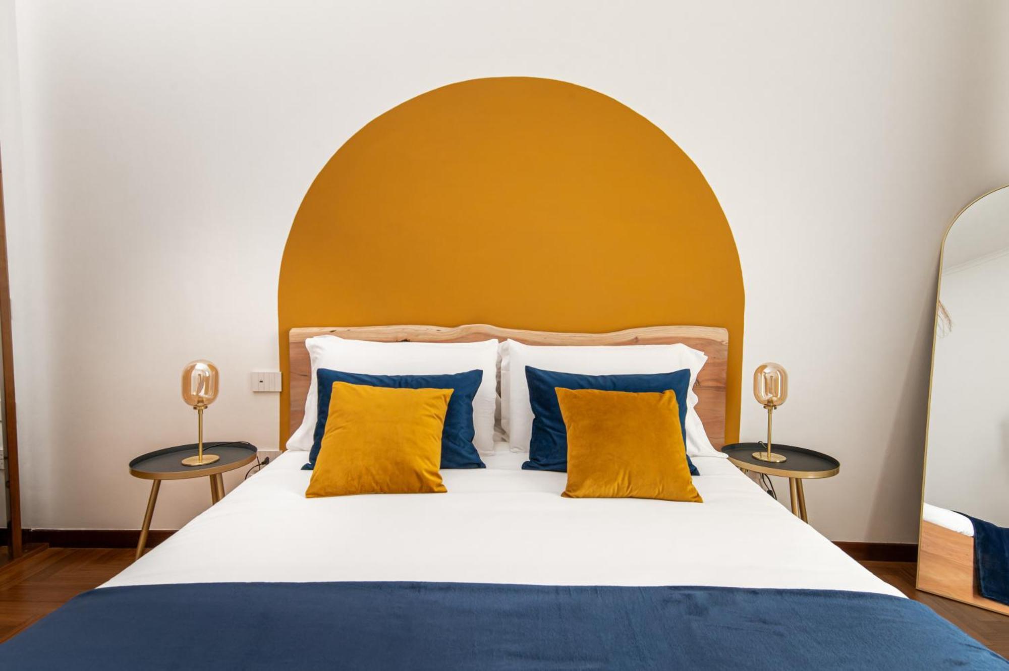 Quatrum Apartment Naples Luaran gambar