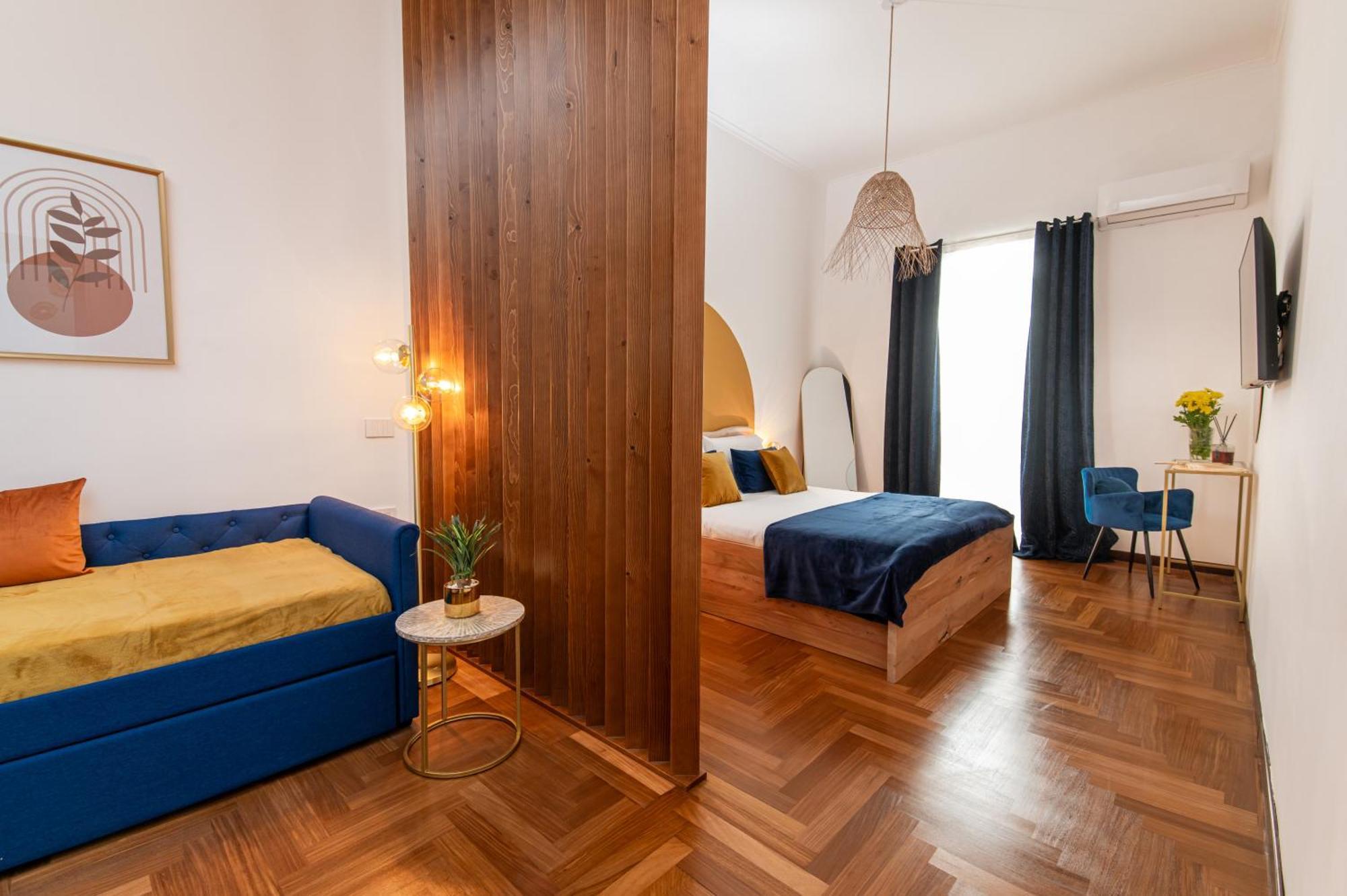 Quatrum Apartment Naples Luaran gambar