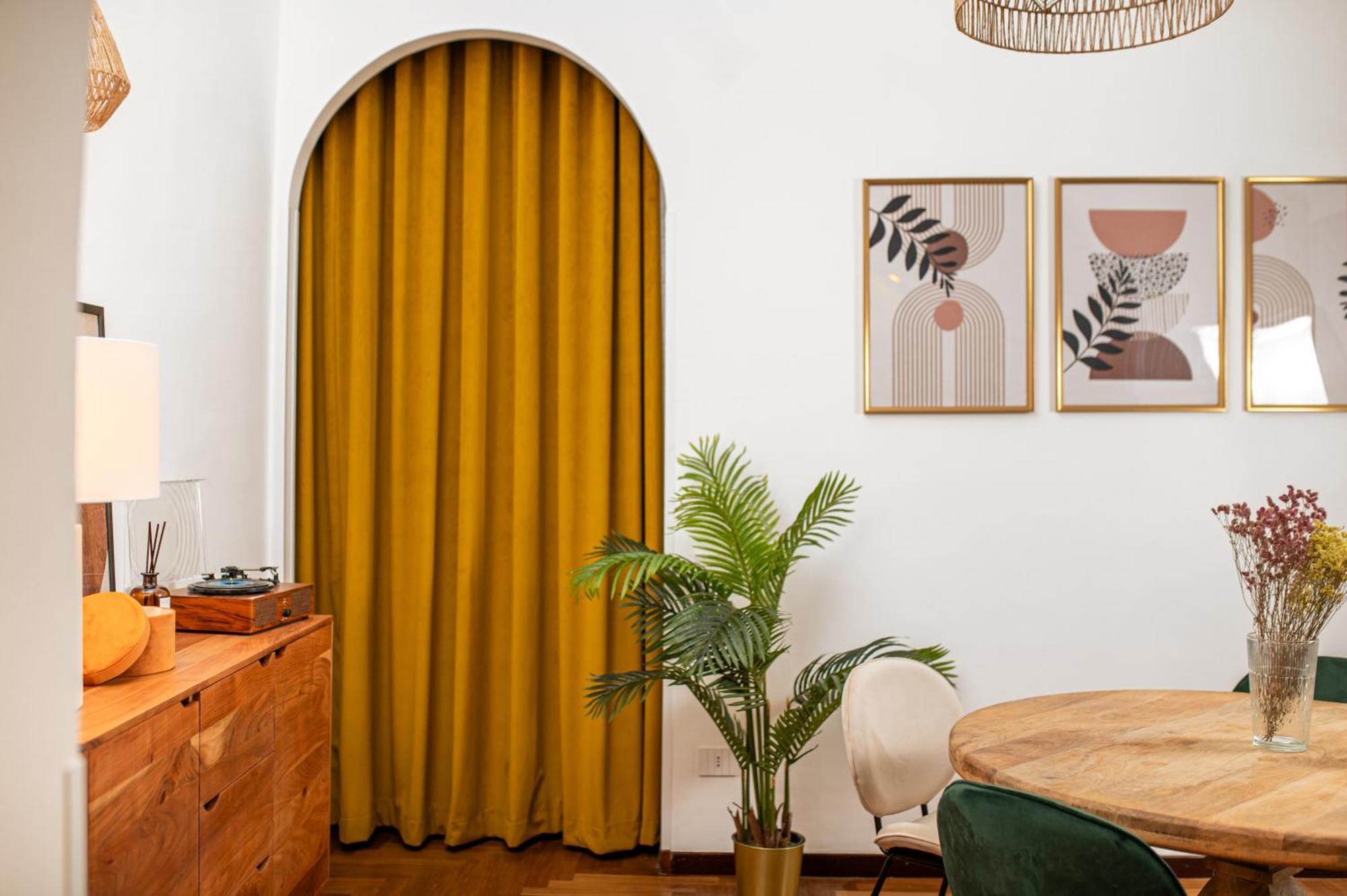 Quatrum Apartment Naples Luaran gambar